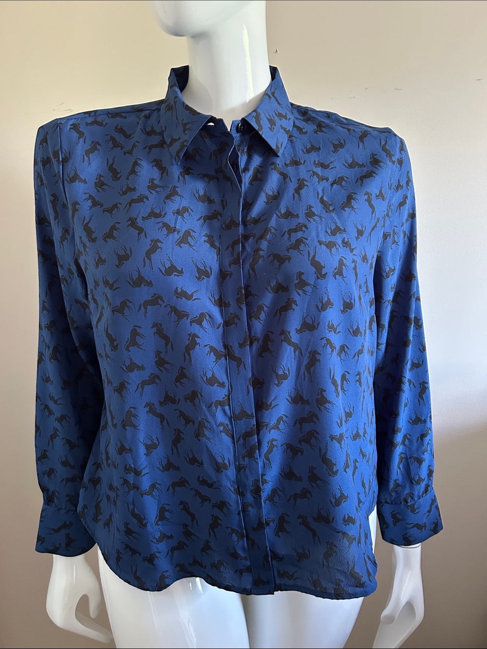 Women’s Blue Printed Button-Down Blouse